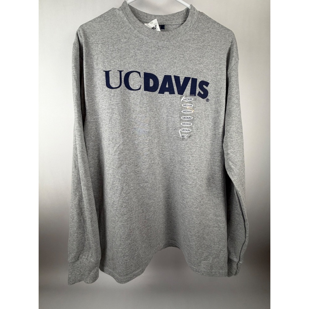 UC Davis Long Sleeve Shirt NWT – Medium – Heather Gray MV Sport Collegiate Tee